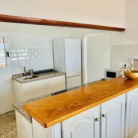 Frontsea House Appartamento Famara